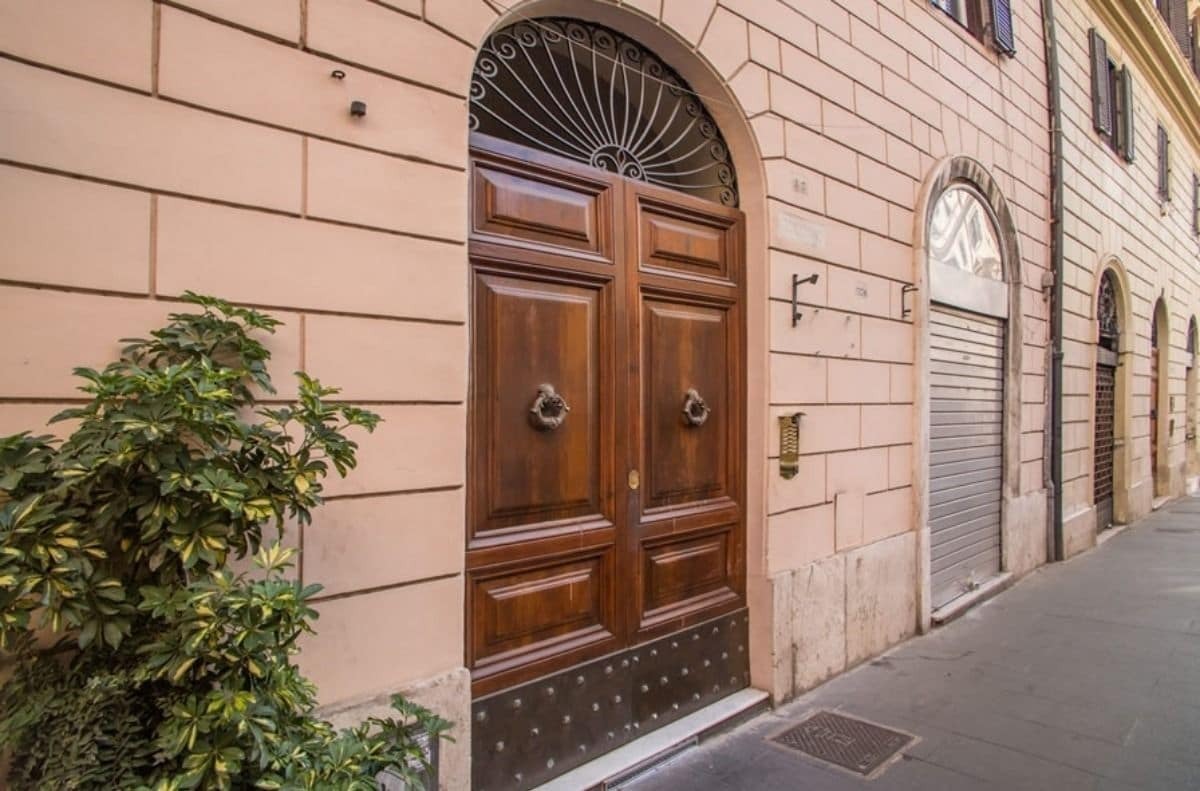 Mrs Julie Guesthouse Rome Bagian luar foto